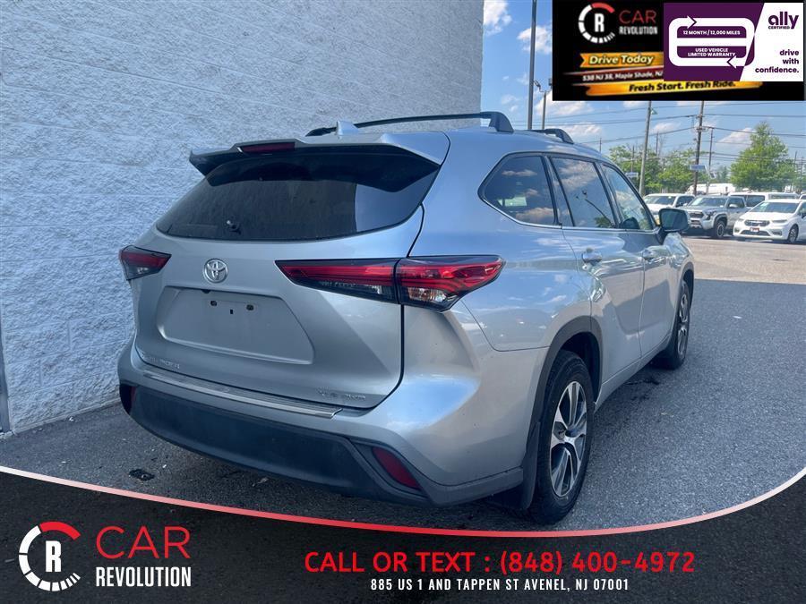 used 2022 Toyota Highlander car, priced at $31,794