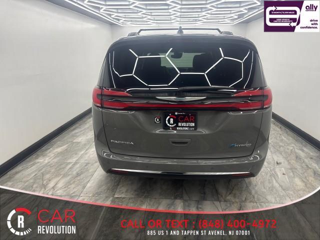 used 2021 Chrysler Pacifica Hybrid car, priced at $19,999