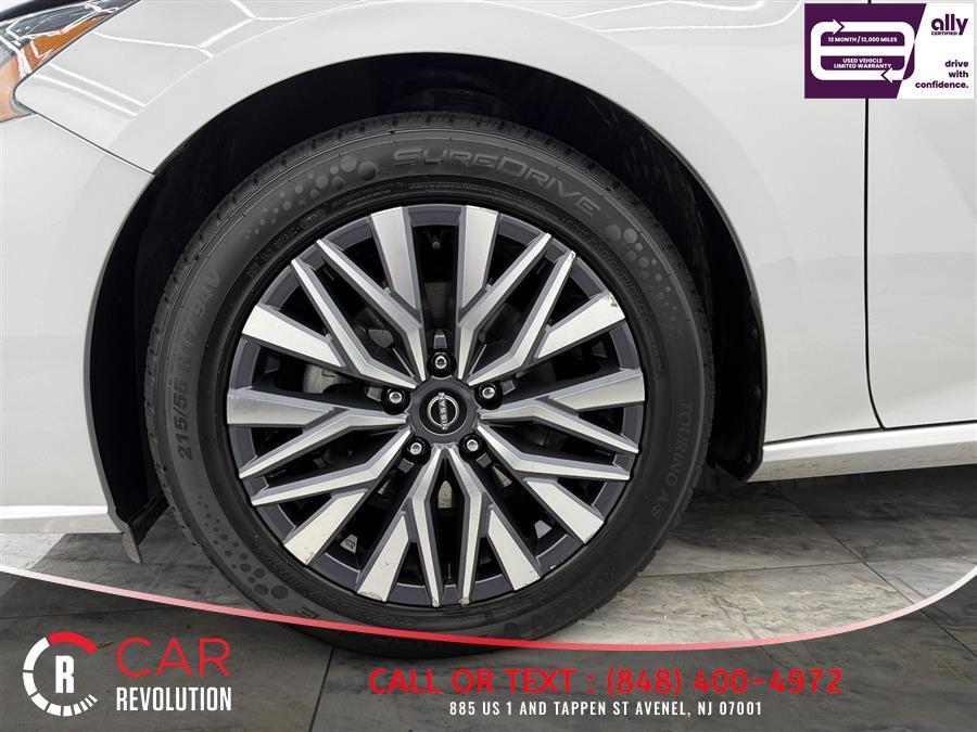 used 2024 Nissan Altima car, priced at $15,199