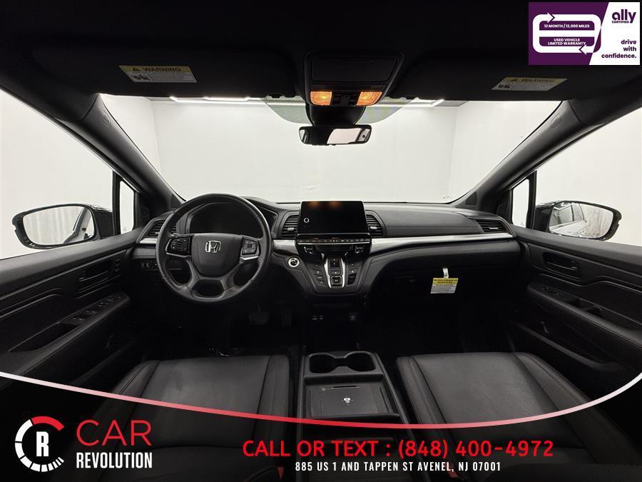 used 2025 Honda Odyssey car, priced at $33,999