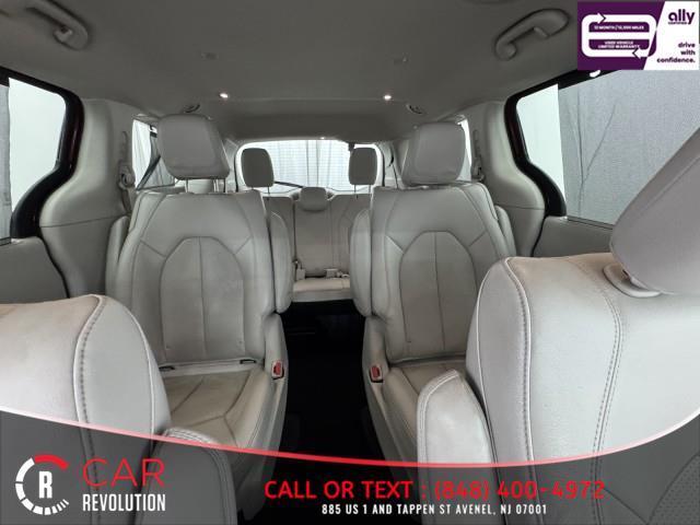 used 2021 Chrysler Pacifica Hybrid car, priced at $15,900