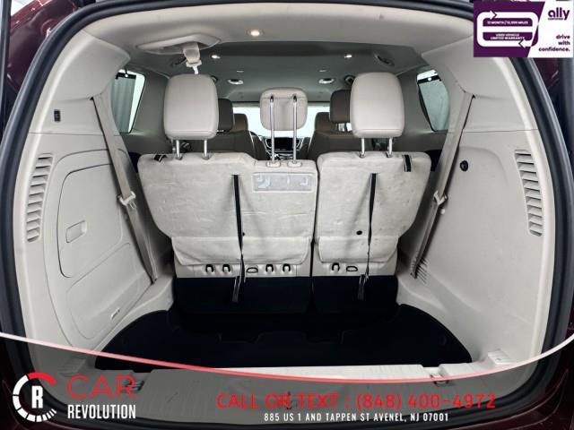 used 2021 Chrysler Pacifica Hybrid car, priced at $15,900