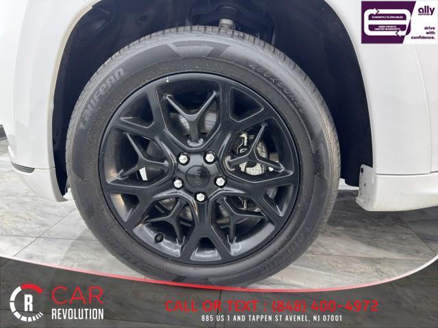 used 2021 Jeep Grand Cherokee car, priced at $15,900