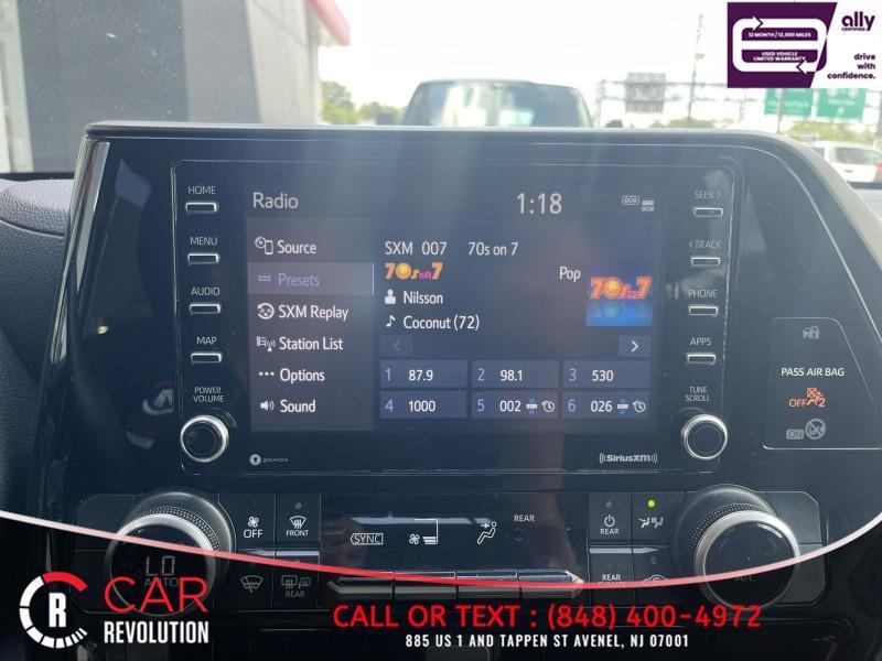 used 2021 Toyota Highlander car, priced at $26,675