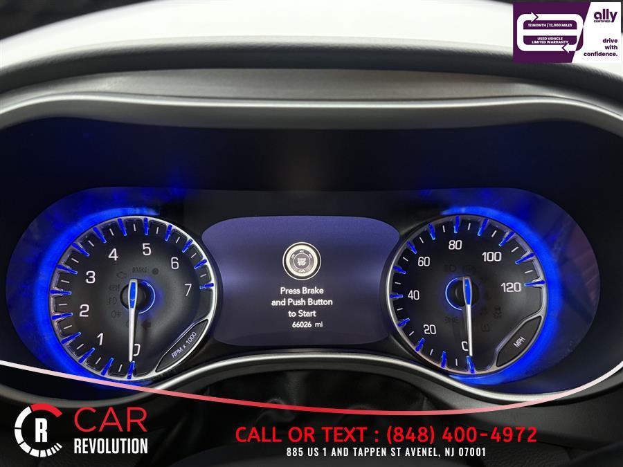 used 2024 Chrysler Pacifica car, priced at $21,999