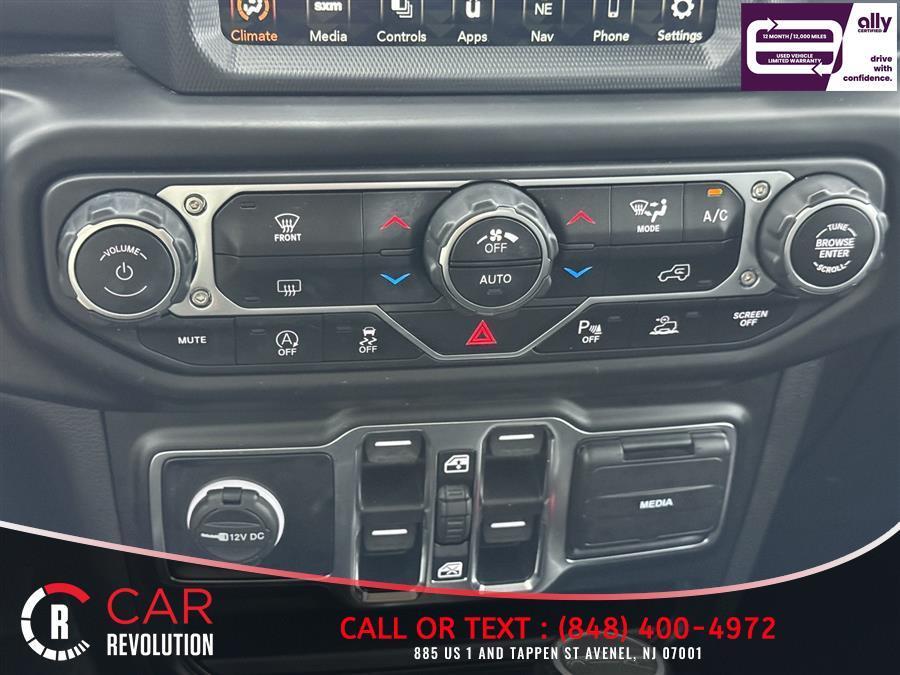 used 2022 Jeep Gladiator car, priced at $33,794