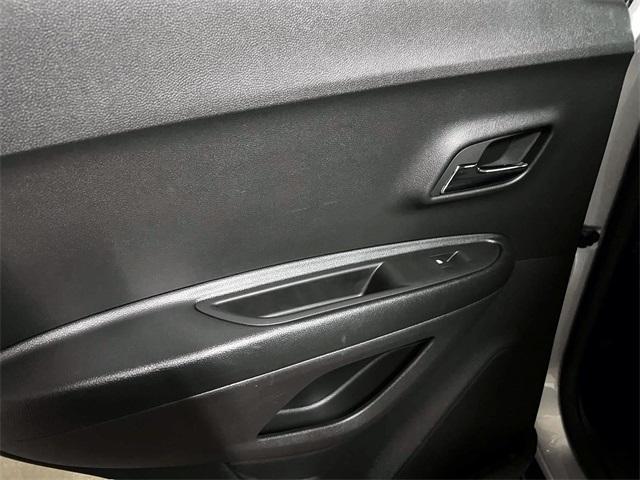 used 2022 Chevrolet Trax car, priced at $16,523