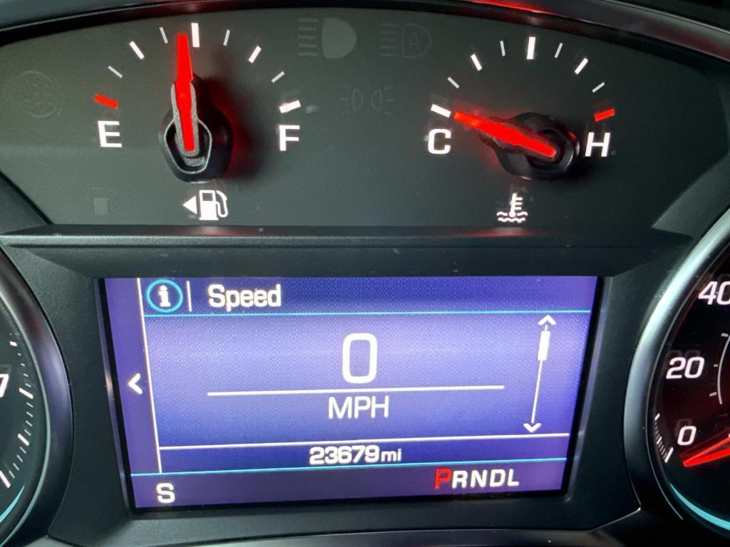 used 2023 Chevrolet Equinox car, priced at $17,891