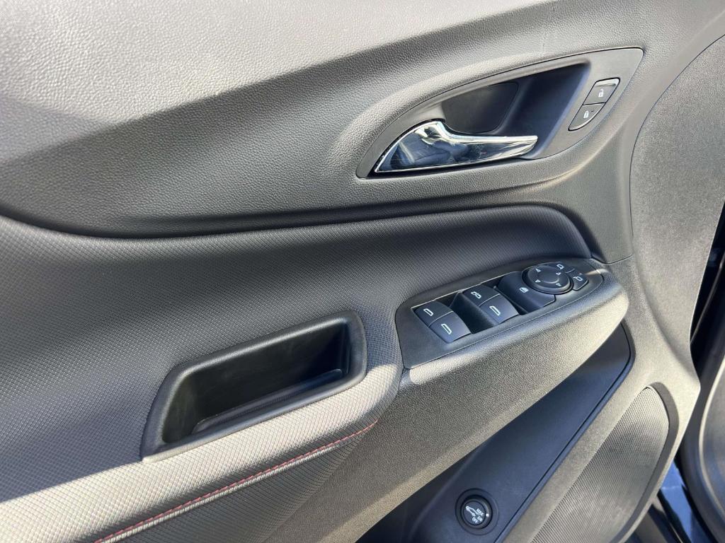 used 2023 Chevrolet Equinox car, priced at $21,988