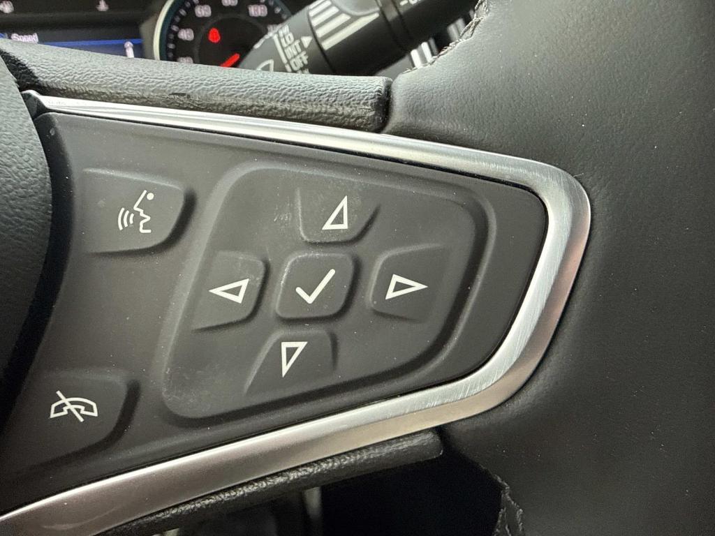 used 2023 Chevrolet Equinox car, priced at $17,888