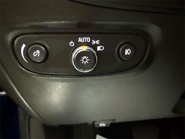 used 2022 Chevrolet Equinox car, priced at $20,989