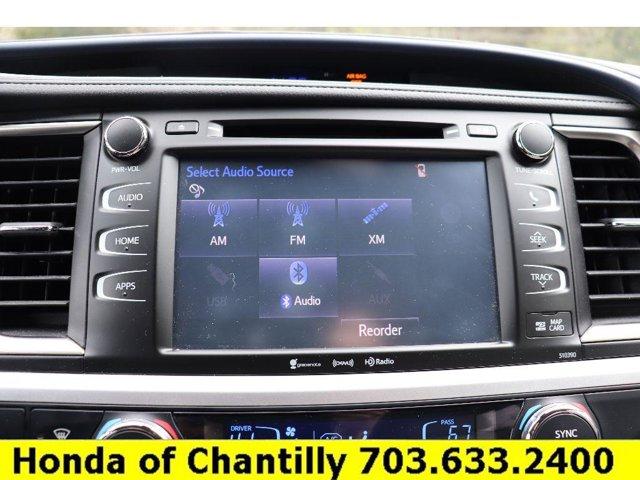 used 2019 Toyota Highlander car, priced at $24,863