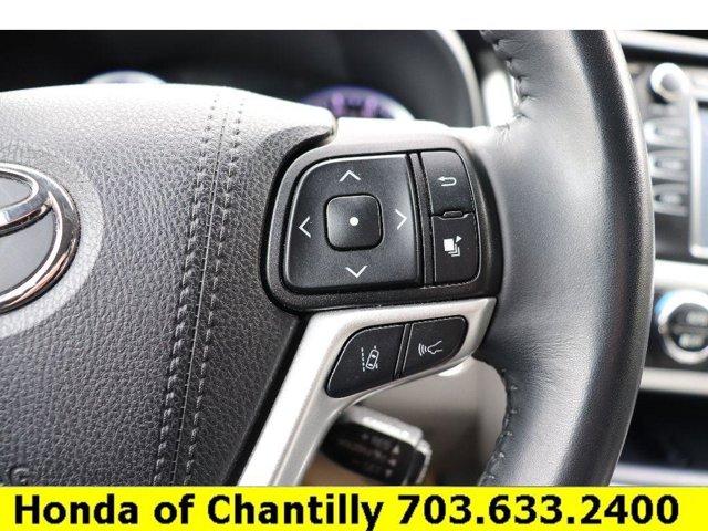 used 2019 Toyota Highlander car, priced at $24,863