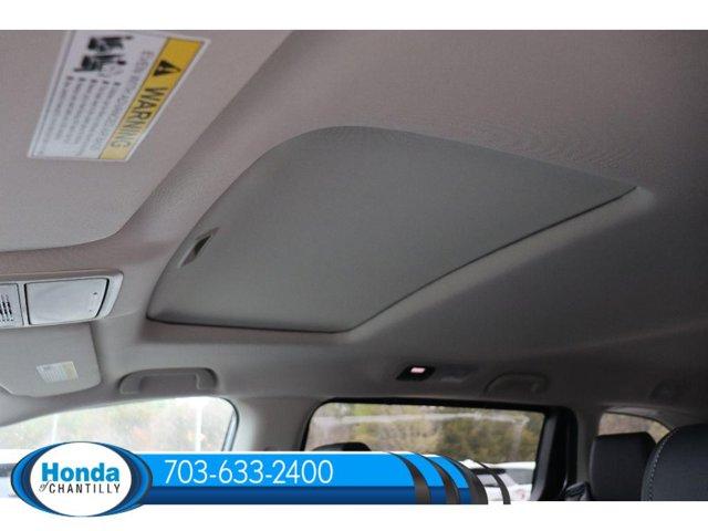 new 2026 Honda Odyssey car, priced at $44,290