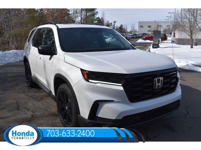 new 2025 Honda Pilot car, priced at $56,530