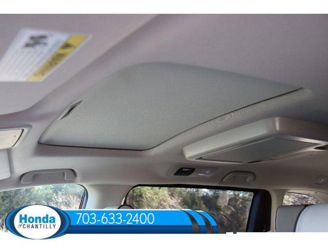 new 2026 Honda Odyssey car, priced at $50,475