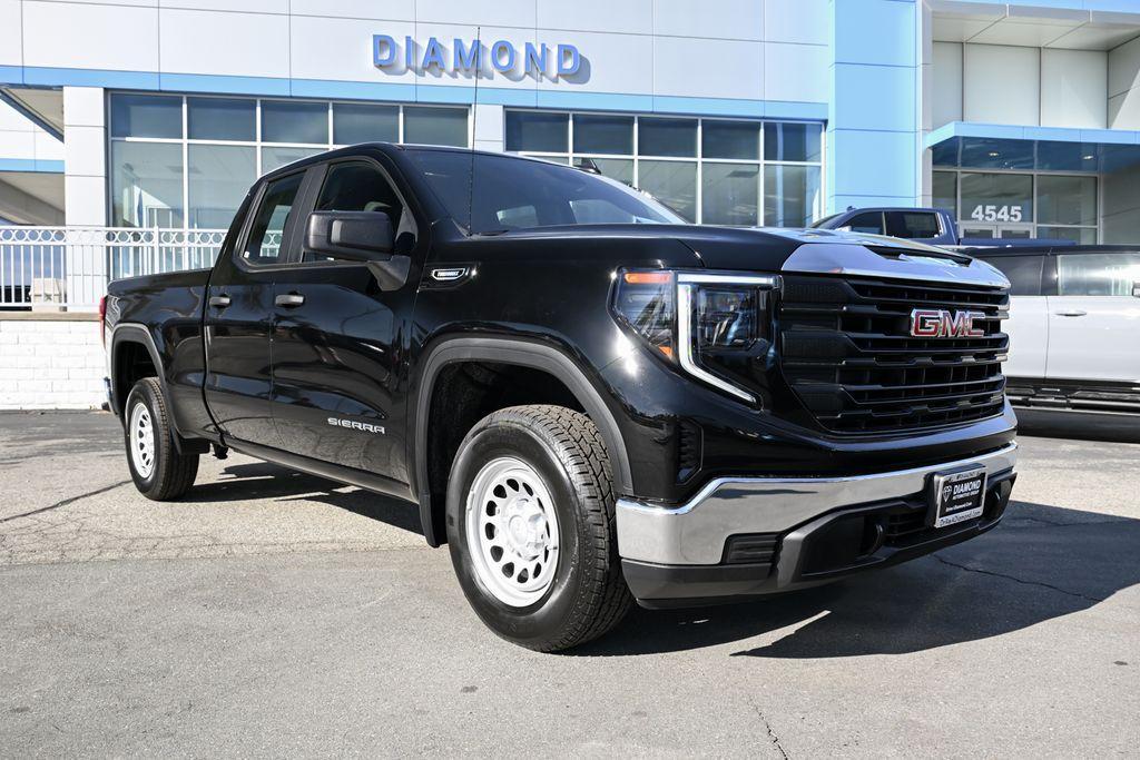 new 2026 GMC Sierra 1500 car, priced at $40,090
