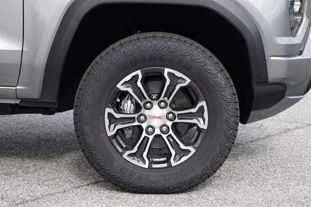 new 2025 GMC Canyon car, priced at $46,359