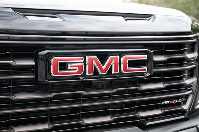 new 2026 GMC Sierra 1500 car, priced at $80,900