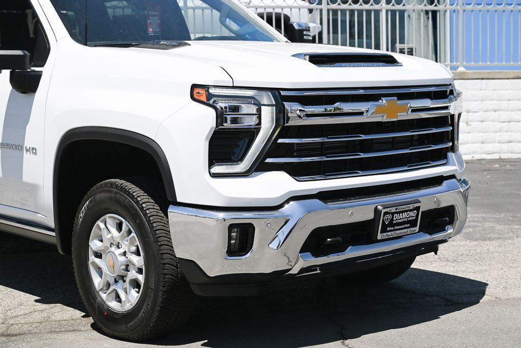 new 2026 Chevrolet Silverado 3500 car, priced at $82,800