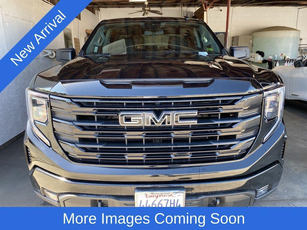 used 2024 GMC Sierra 1500 car, priced at $47,287