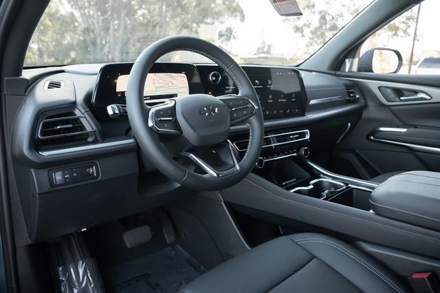 new 2026 Chevrolet Traverse car, priced at $47,504