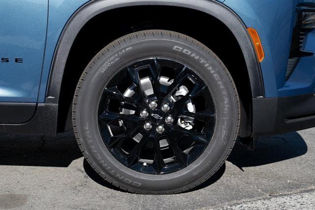 new 2026 Chevrolet Traverse car, priced at $47,504