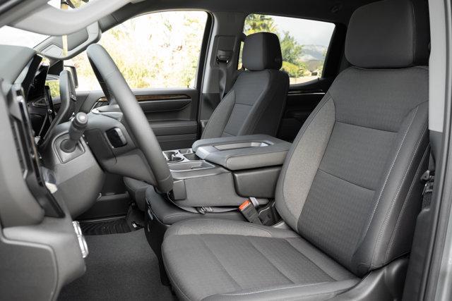 new 2025 GMC Sierra 1500 car, priced at $52,444