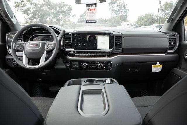 new 2025 GMC Sierra 1500 car, priced at $52,444