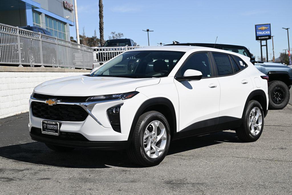 new 2026 Chevrolet Trax car, priced at $24,270