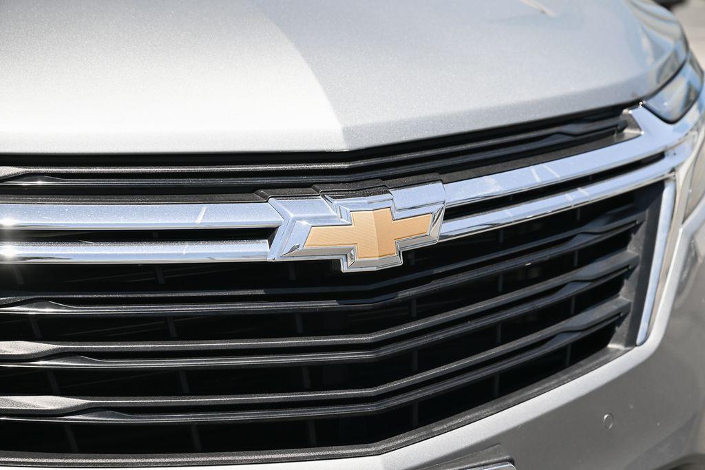 used 2024 Chevrolet Equinox car, priced at $19,988