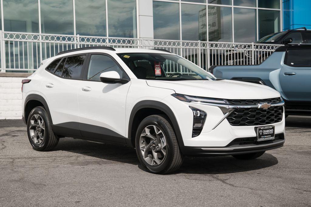 new 2026 Chevrolet Trax car, priced at $26,125