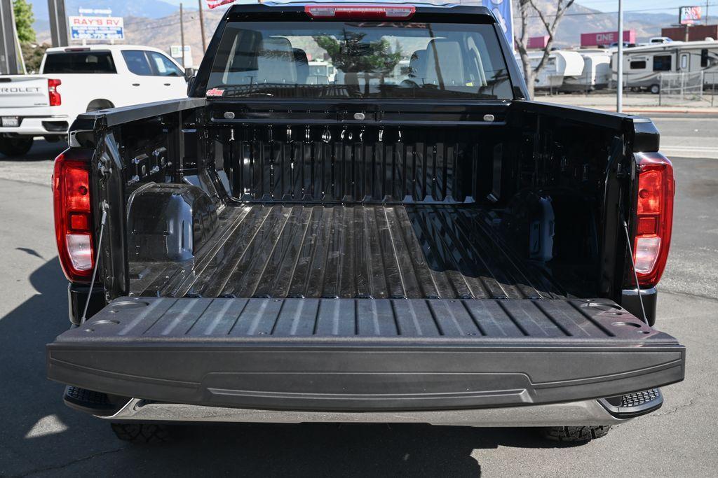 new 2026 GMC Sierra 1500 car, priced at $45,085