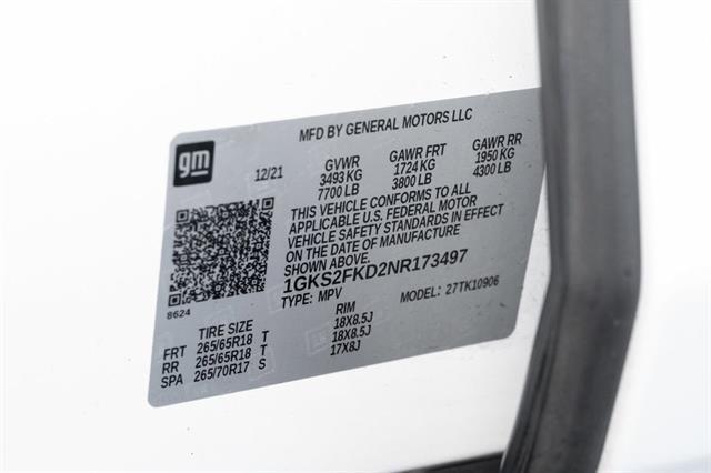 used 2022 GMC Yukon XL car, priced at $35,998