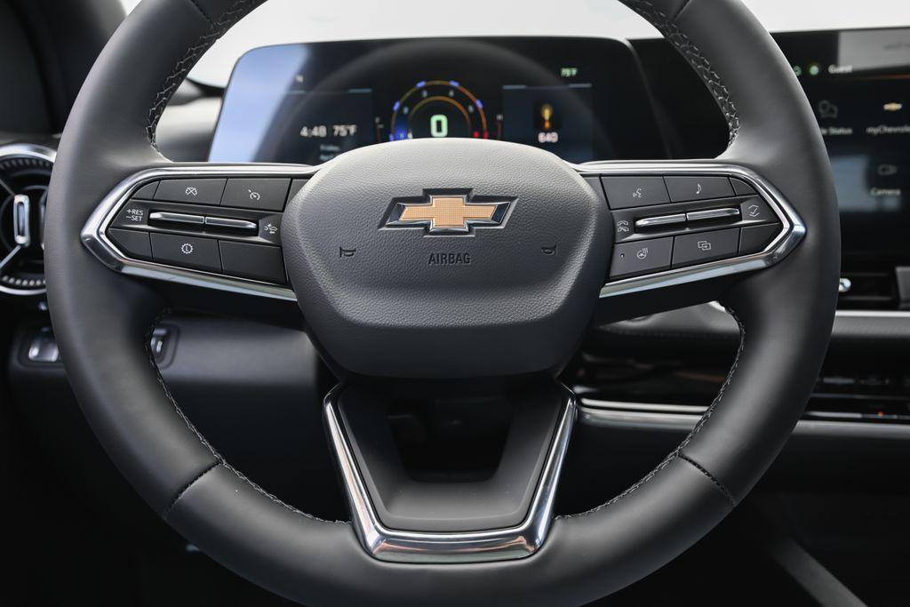 new 2026 Chevrolet Equinox car, priced at $31,120