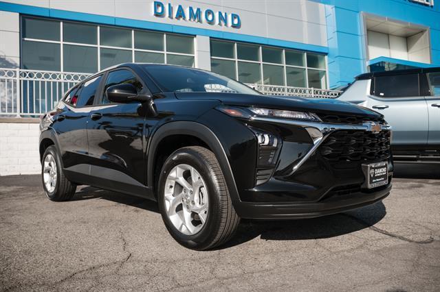new 2026 Chevrolet Trax car, priced at $25,230
