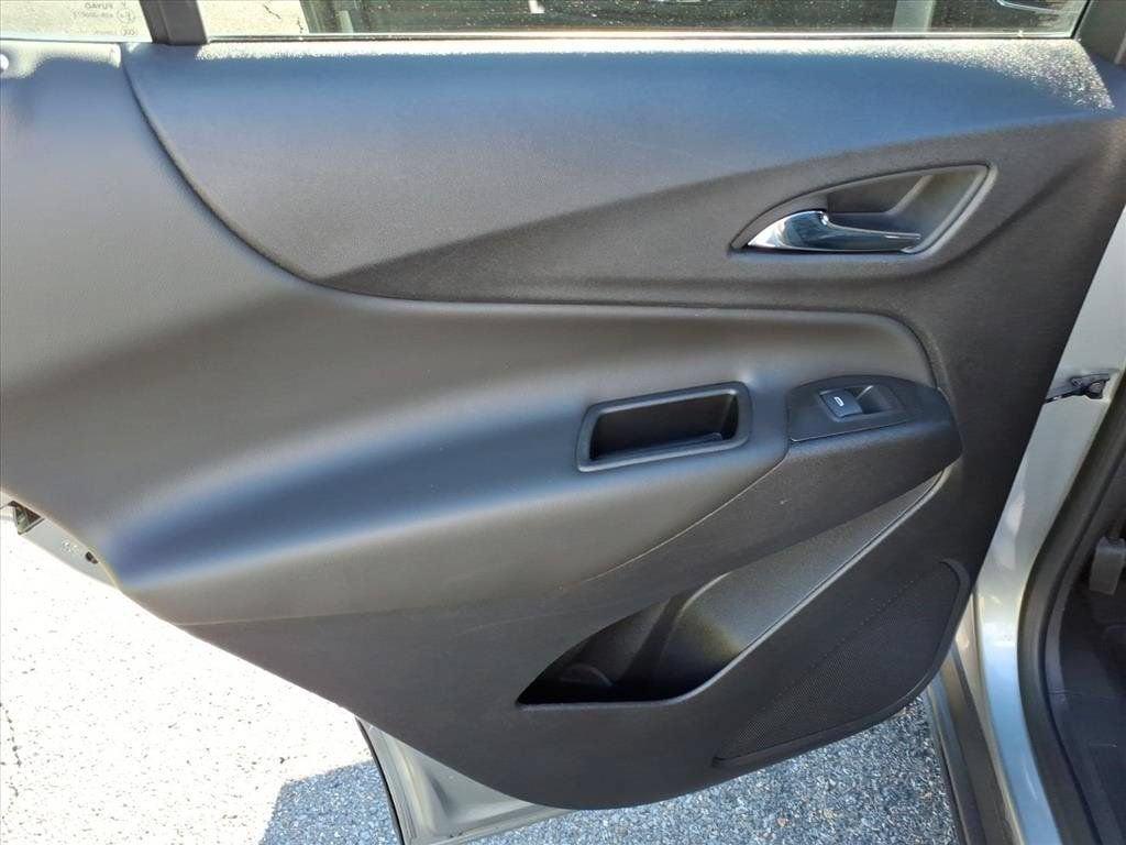 used 2024 Chevrolet Equinox car, priced at $19,998