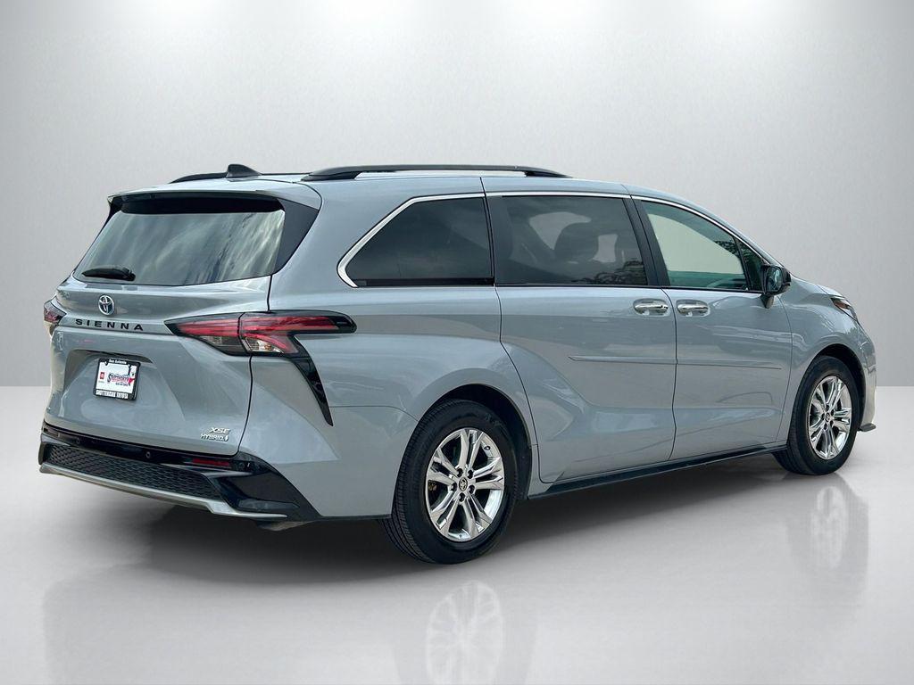 used 2023 Toyota Sienna car, priced at $47,777
