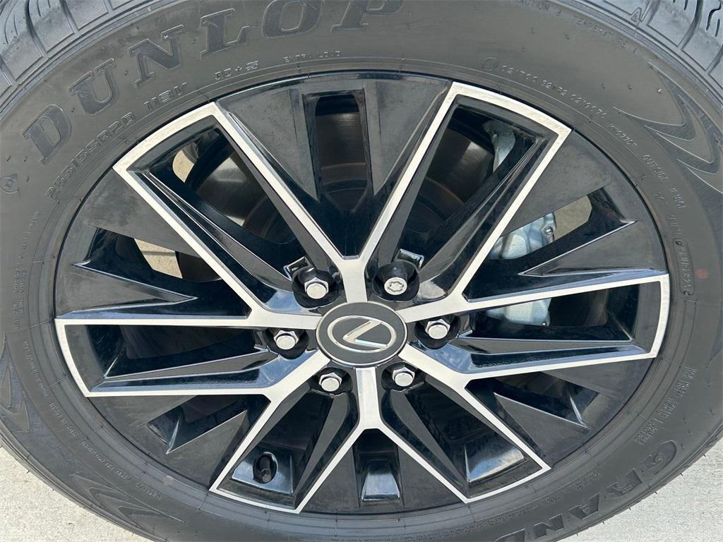 used 2025 Lexus GX 550 car, priced at $86,244