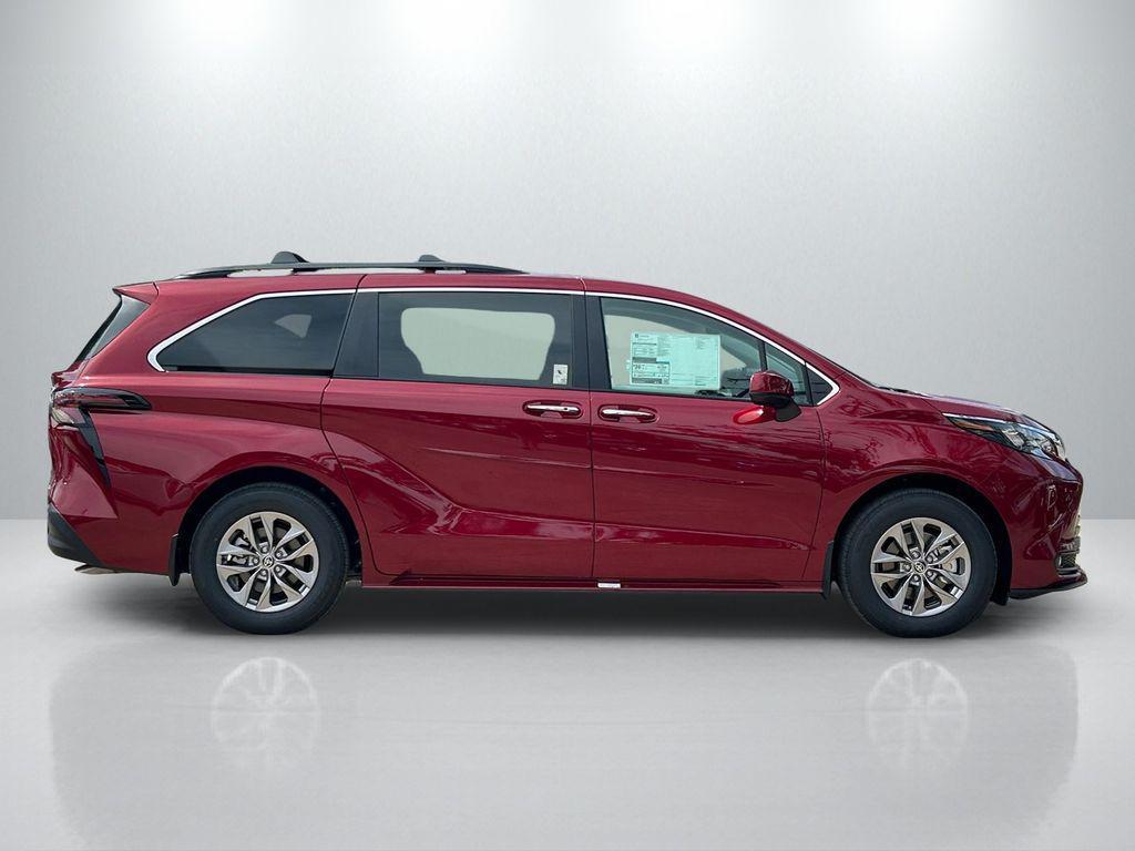new 2026 Toyota Sienna car, priced at $50,279