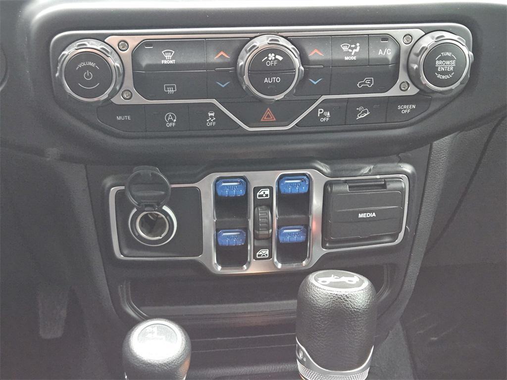 used 2020 Jeep Wrangler Unlimited car, priced at $21,491