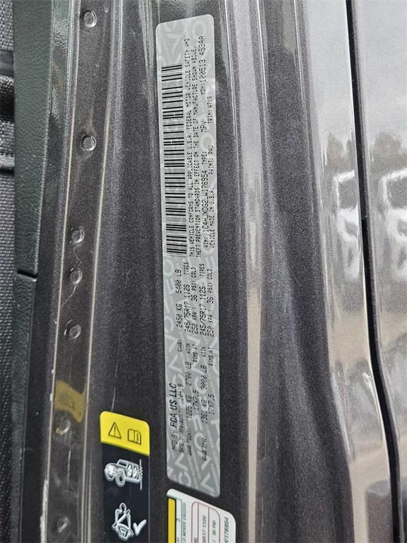 used 2020 Jeep Wrangler Unlimited car, priced at $21,491