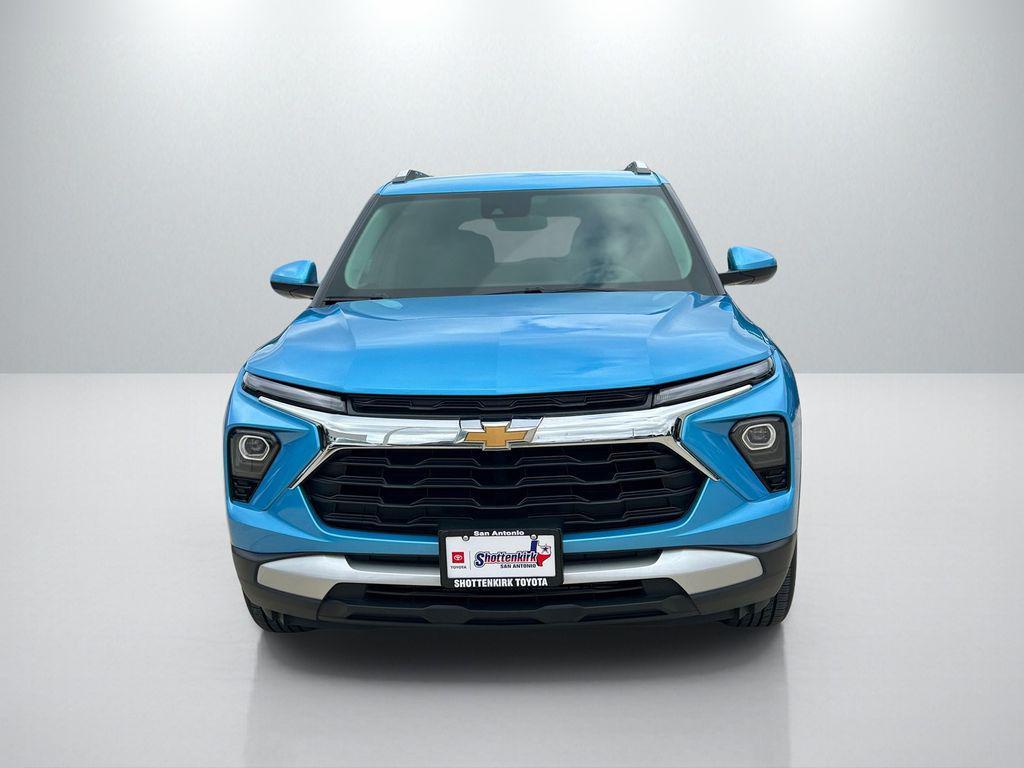 used 2025 Chevrolet TrailBlazer car, priced at $22,991