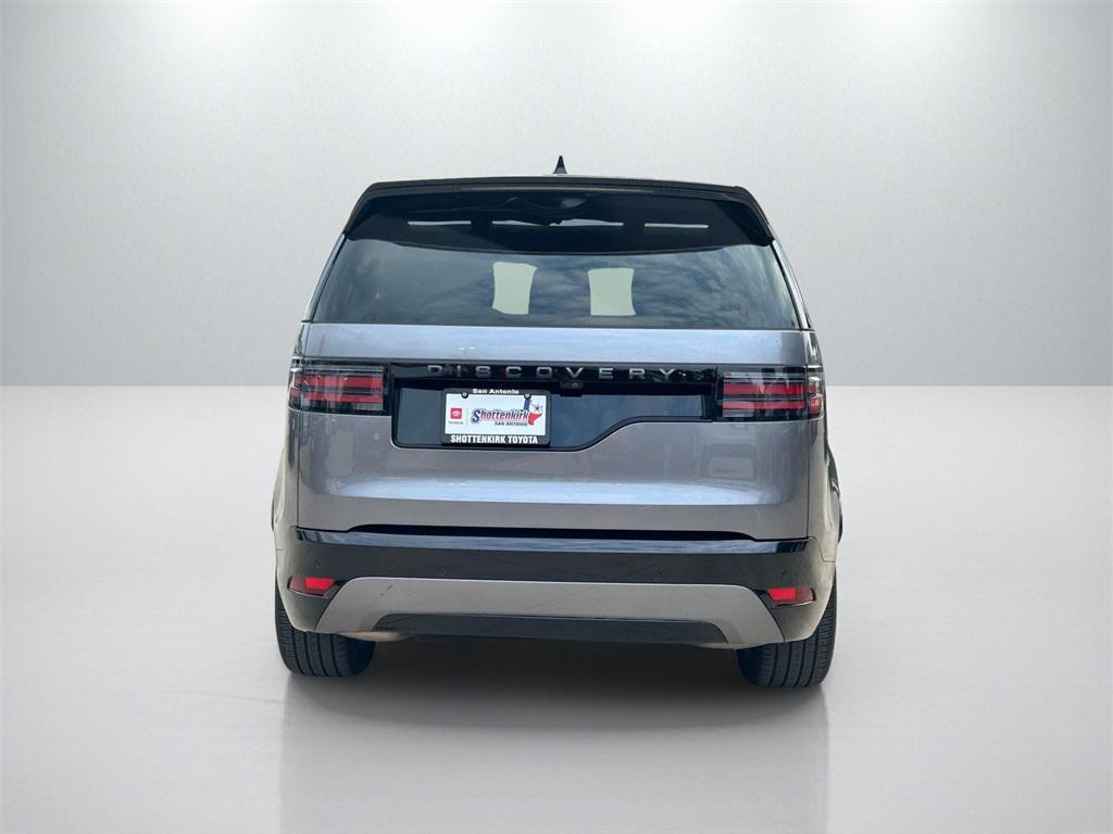 used 2024 Land Rover Discovery car, priced at $53,577