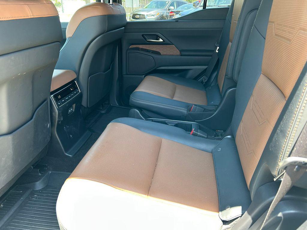 used 2025 Lexus GX 550 car, priced at $97,591