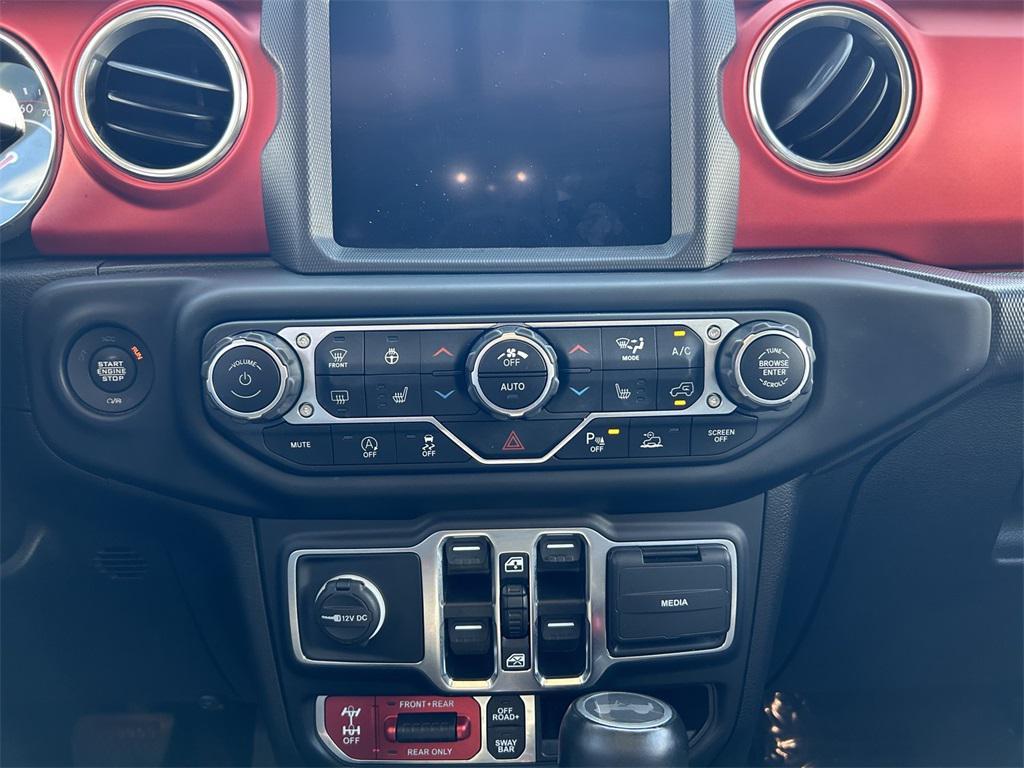 used 2021 Jeep Wrangler Unlimited car, priced at $32,444