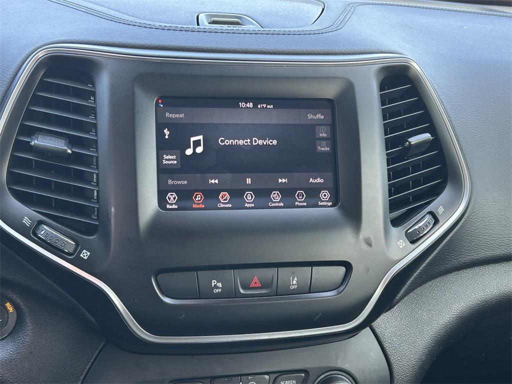 used 2021 Jeep Cherokee car, priced at $19,291