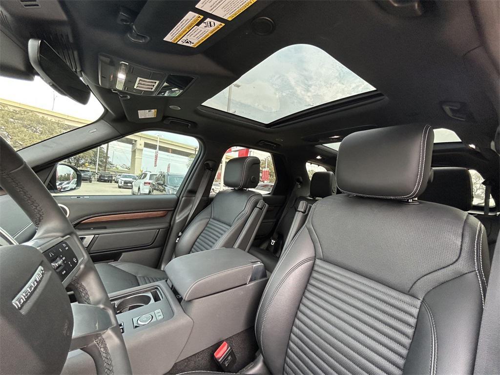 used 2024 Land Rover Discovery car, priced at $53,577