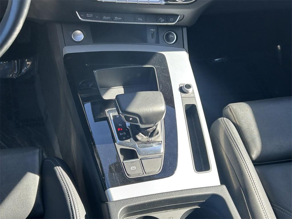 used 2025 Audi Q5 car, priced at $35,891