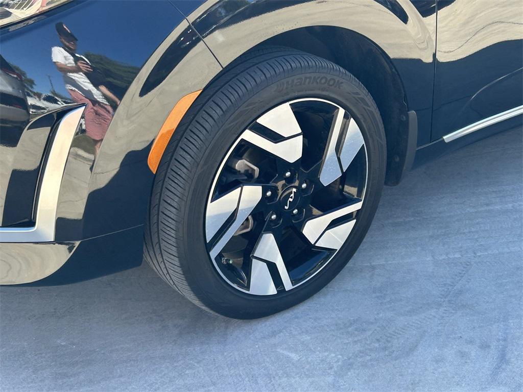 used 2025 Kia Soul car, priced at $21,004